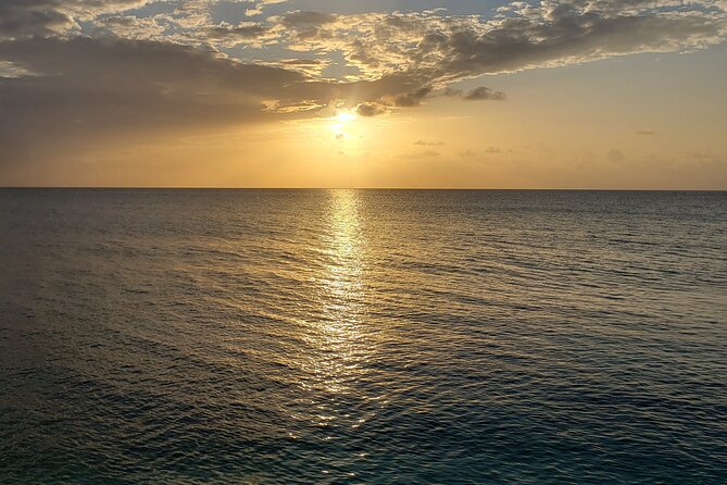 Private Sangsters Int. Airport Pickup to Montego Bay Resorts - Meet Mr. Beans and get your bearings