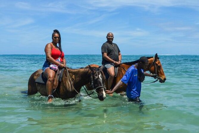 Private Tour from Montego Bay to Horse Back Riding and Bluehole - Two Jamaican outings in one compact trip