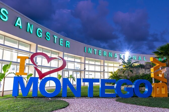 Private transportation to resorts in Negril, Montego Bay,Trelawny - Meeting your driver at Sangster International Airport
