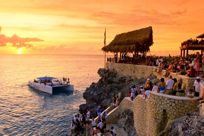 Private Trip to Blue Hole Mineral Springs, Negril & Ricks Café - Who will enjoy this private Negril outing