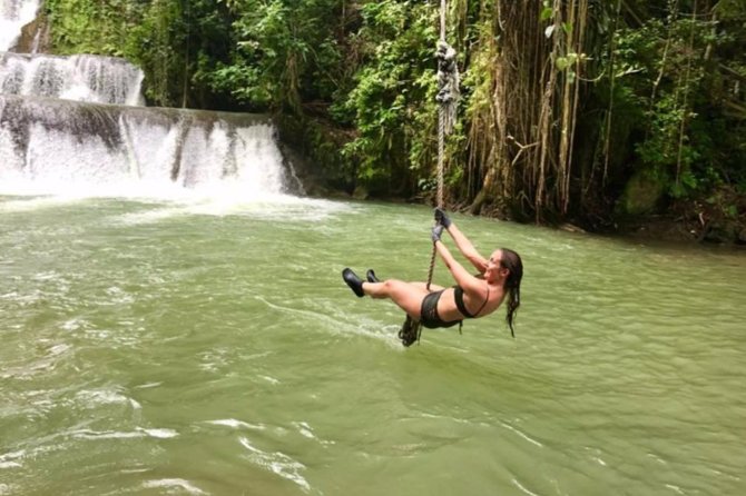 [PRIVATE] YS Falls, Black River, Pelican Bar - Entrance & Lunch - What the Private Format Actually Adds