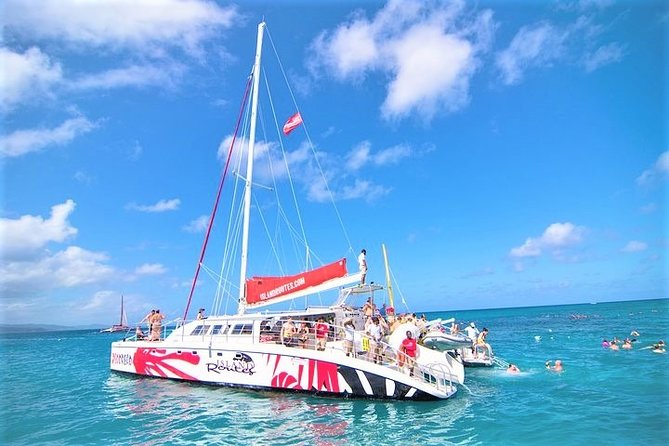 Reggae Catamaran and Snorkeling Open Bar Cruise Montego Bay - Hotel pickup can make or break the day