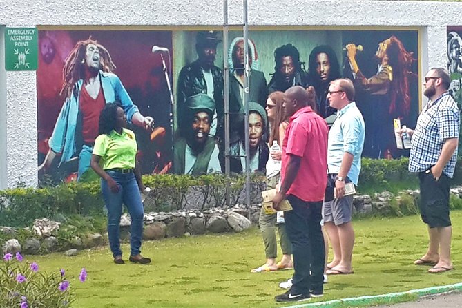 Reggae Legend - Bob Marley Museum Tour Tickets - The Main House and original rooms