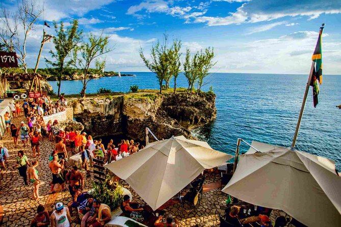 Rick s Café and Seven Mile Beach Private Tour Negril Jamaica - Why This Montego Bay to Negril Day Works