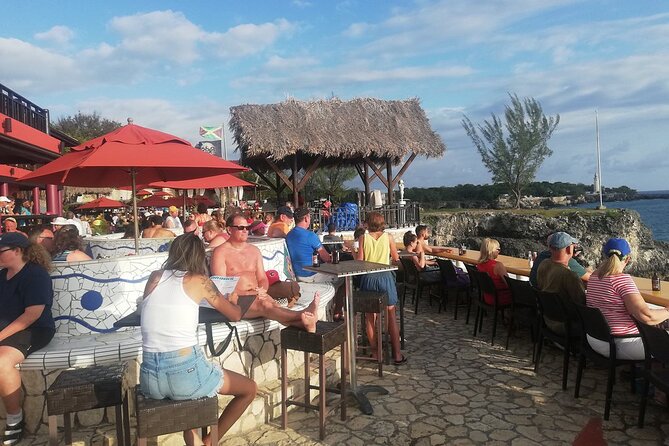 Ricks Cafe and Negril Seven Miles Beach Irie Tour - Who will enjoy this Negril day trip