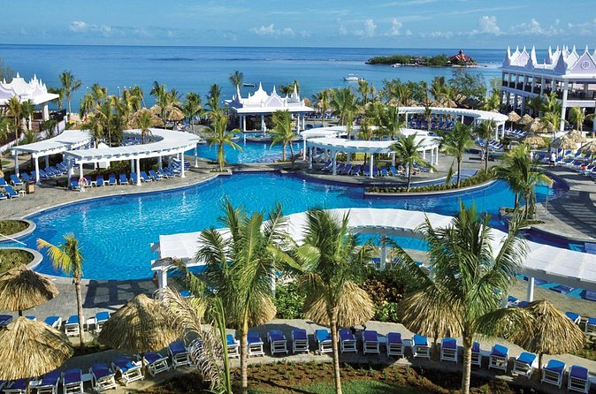 Riu Palace Montego Bay Private Airport Transfer - Booking details and cancellation timing