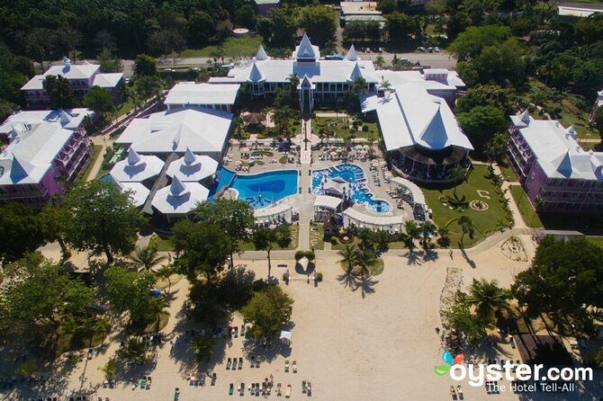 Riu Palace Tropical Bay Resort Private Airport Transfer - My call: useful convenience, with one safety check