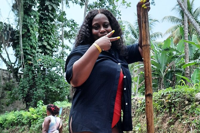 River Rafting Limestone Massage and Shopping Tour in Montego bay - Omar’s Role and the Personal Touch
