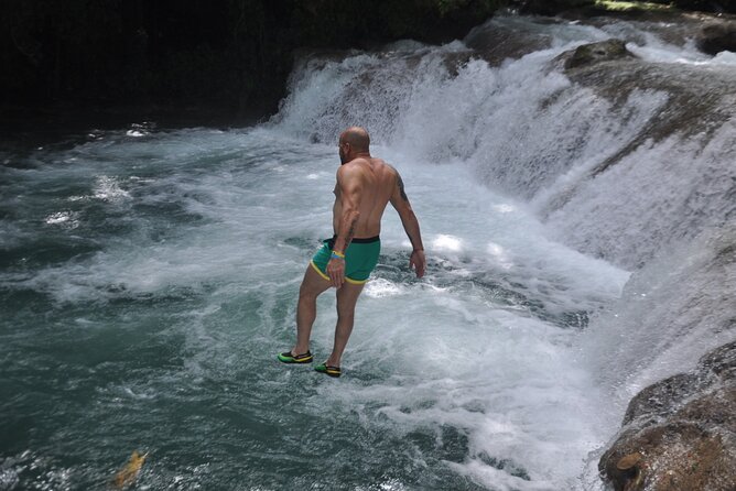 River Tubing, Horseback Riding and Blue Hole from Montego Bay - Who will enjoy this day most?