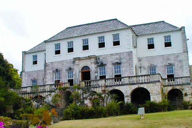 Rose Hall Great House and Montego Bay Tour - A scenic ride makes the five hours feel varied