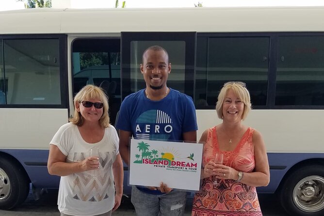 Round Trip Montego Bay Airport Taxi - Grand Palladium - Who will get the best value from this service