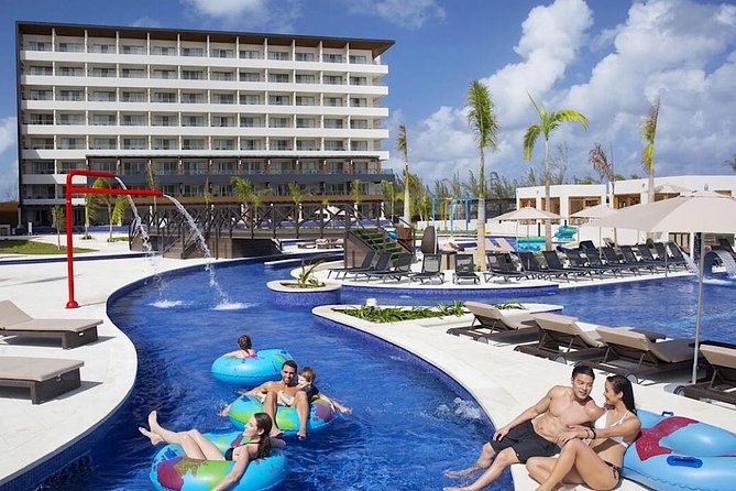 Royalton Hotel & RIU Aquarelle-Private Roundtrip Airport Transfer - What the private vehicle adds