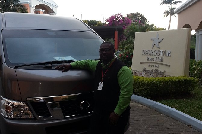 Royalton White Sands & Blue Waters Private Transfer - Who should book this private transfer?