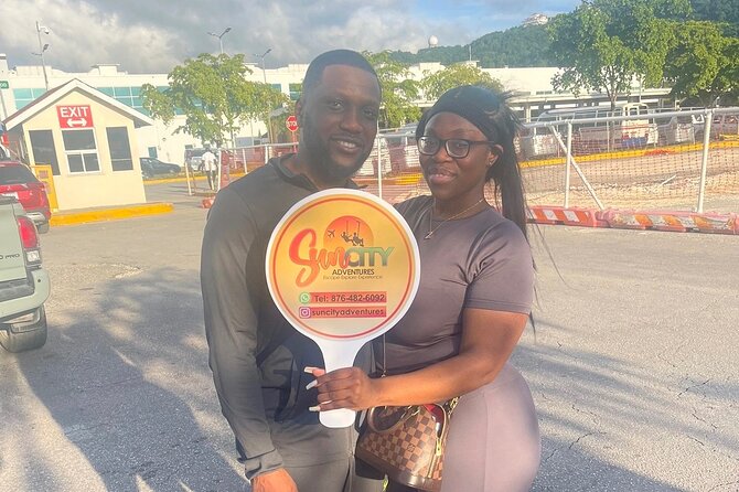 Sangster Airport Montego Bay Transfer to Montego Bay or Falmouth - Finding your driver at Columns A to D