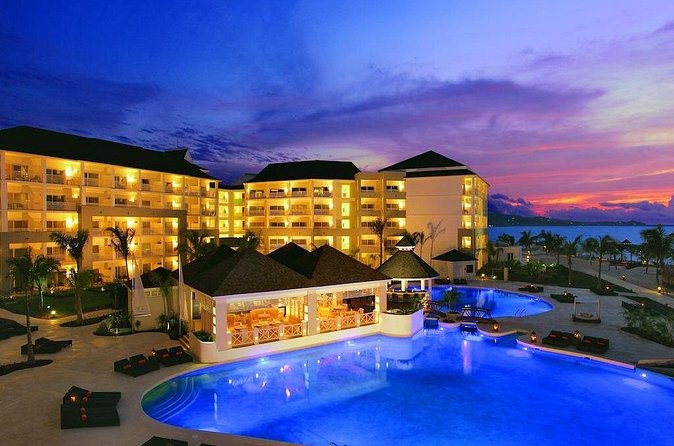 Secrets St. James Private Airport Transfer - The pickup system is simple, but confirm it carefully