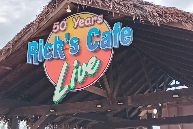 Seven Miles Beach in Negril and Ricks Cafe from Montego Bay - Rick’s Cafe, sunset, and the famous cliff jump