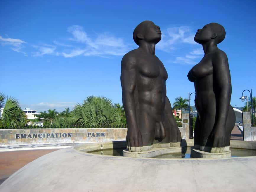 Shared/Private Full Day Blue Mountains Tour -Top Attractions - Inside the Bob Marley Museum