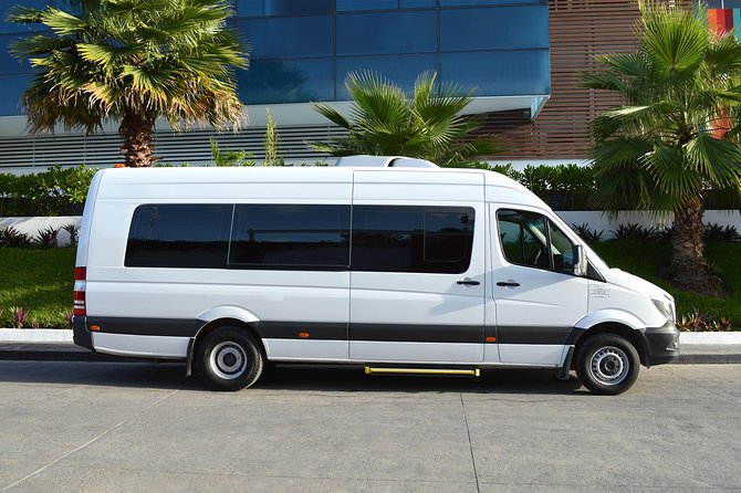 Shared Transfer: From/to Montego Bay International Airport - Hotel-to-airport departures need extra caution