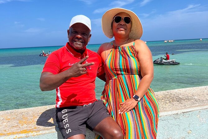 Shopping and Sightseeing Local Guided Tour In Montego Bay - Sam Sharpe Square and Montego Bay’s civic center