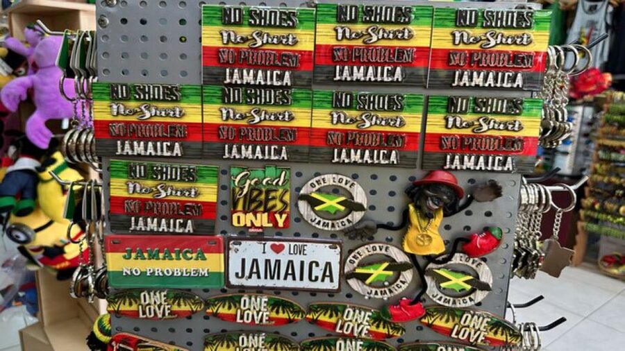 Shopping & Sightseeing Local Guided Tour In Montego Bay - Should you book the Montego Bay shopping tour?