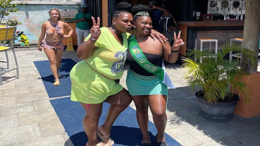 Shopping & Sightseeing Local Guided Tour In Montego Bay - The Hip Strip, shops, and Margaritaville