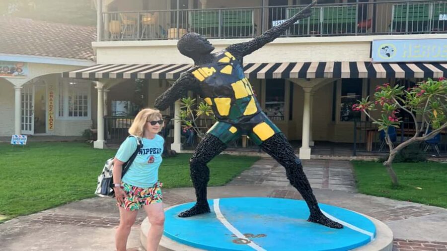 Shopping & Sightseeing Local Guided Tour In Montego Bay - Harbour Street Craft Market and local handmade goods