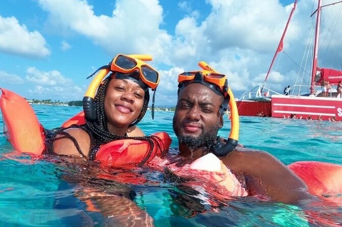 Snorkeling and Shopping in Montego Bay with Hotel pickup - Starting with hotel pickup in Montego Bay