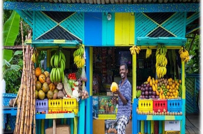 Street Food Tour in Montego Bay - Monster Dwag and the first taste of jerk