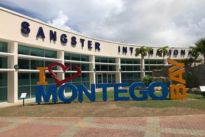 VIP Luxury Montego Bay Airport Transfer to Montego Bay/ Falmouth - The 30 to 45-minute ride to Montego Bay or Falmouth